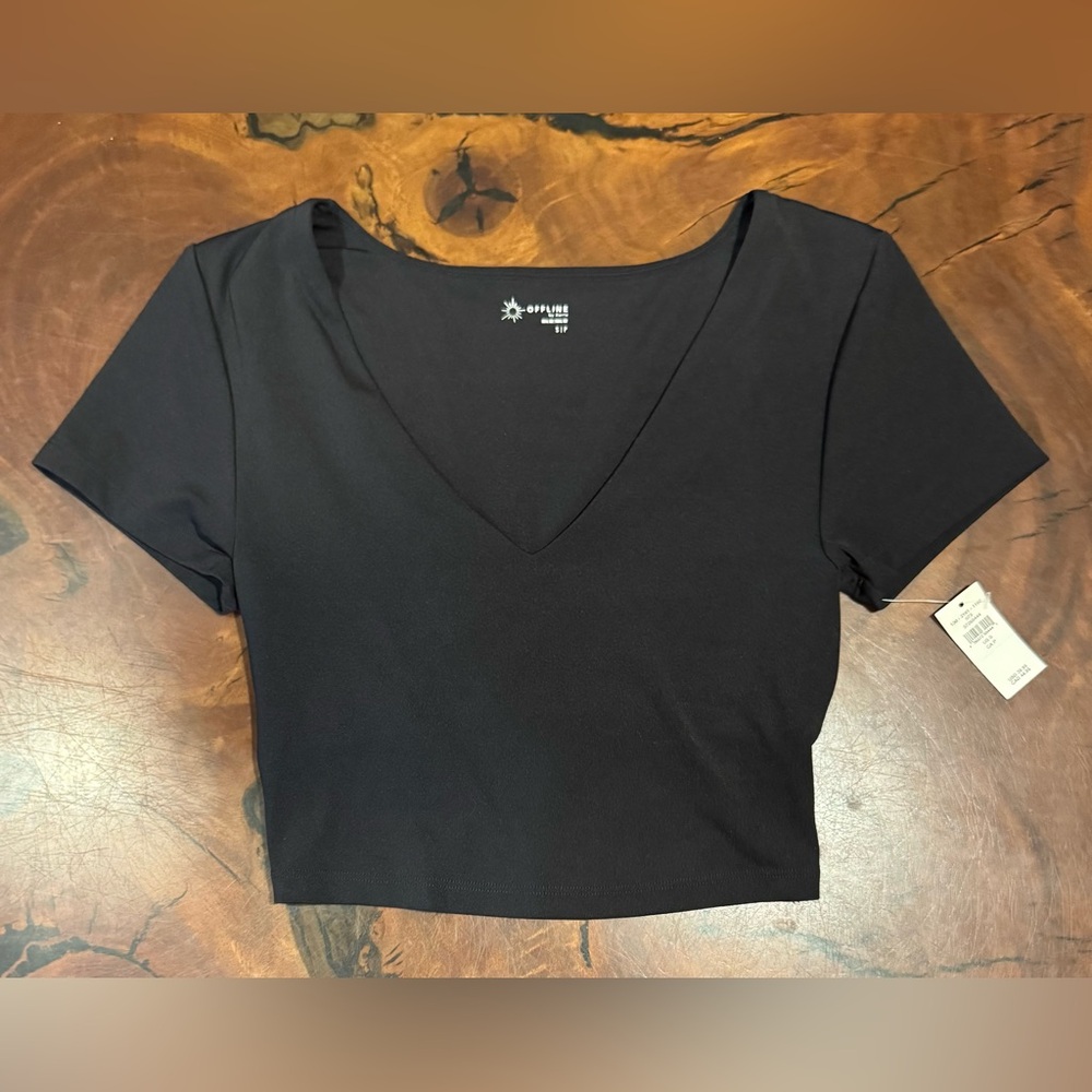 Aerie OFFLINE Black V-Neck Crop Top